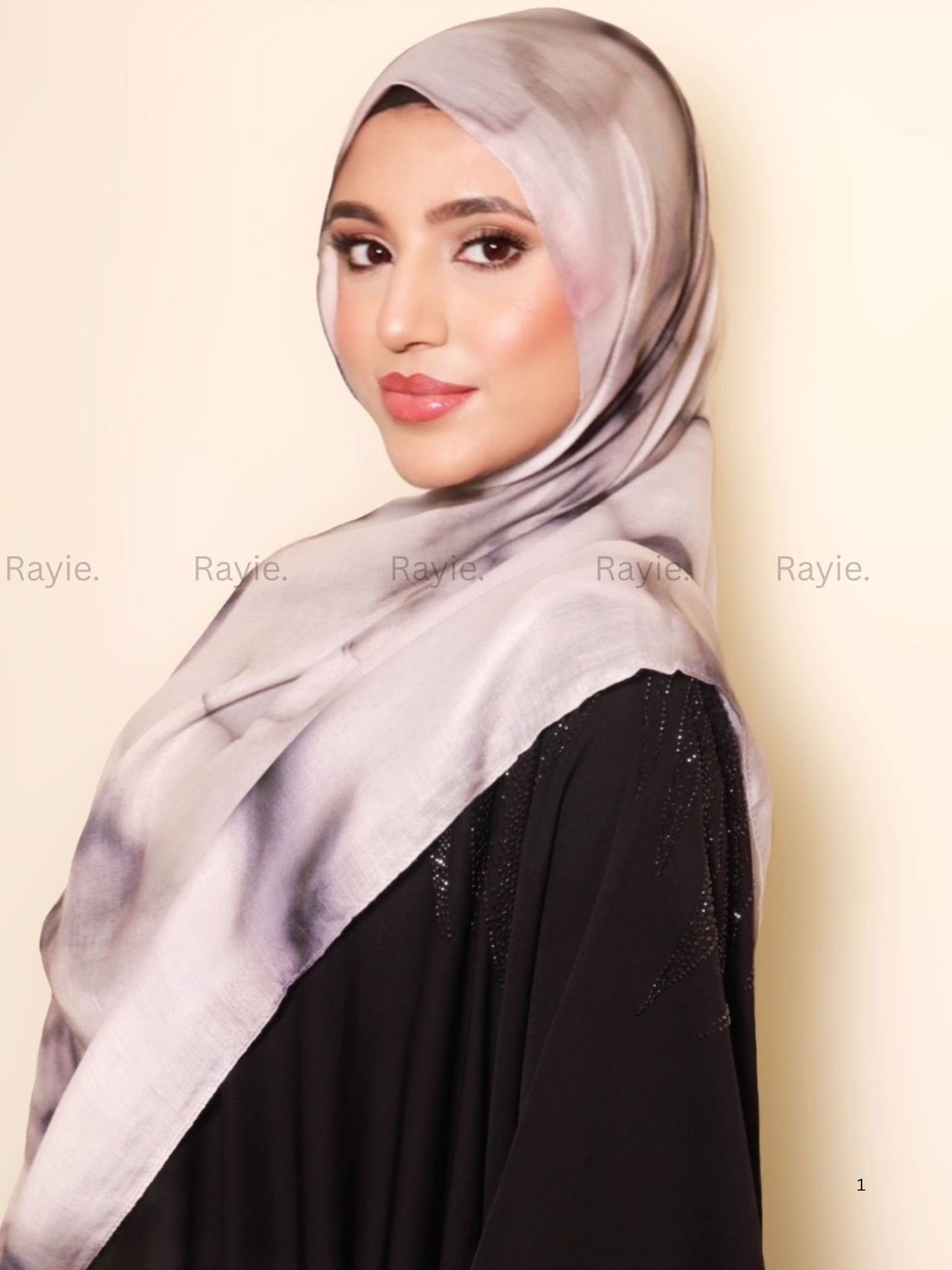 Black & White Cloud Marble Hijab