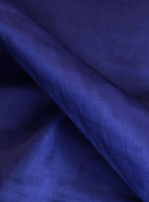 Muna Satin Silk Finish