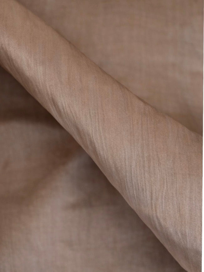 Muna Satin Silk Finish