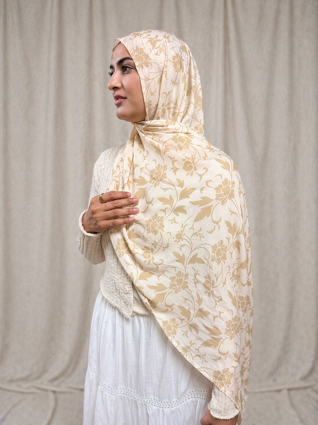 Cream Bloom Modal Hijab